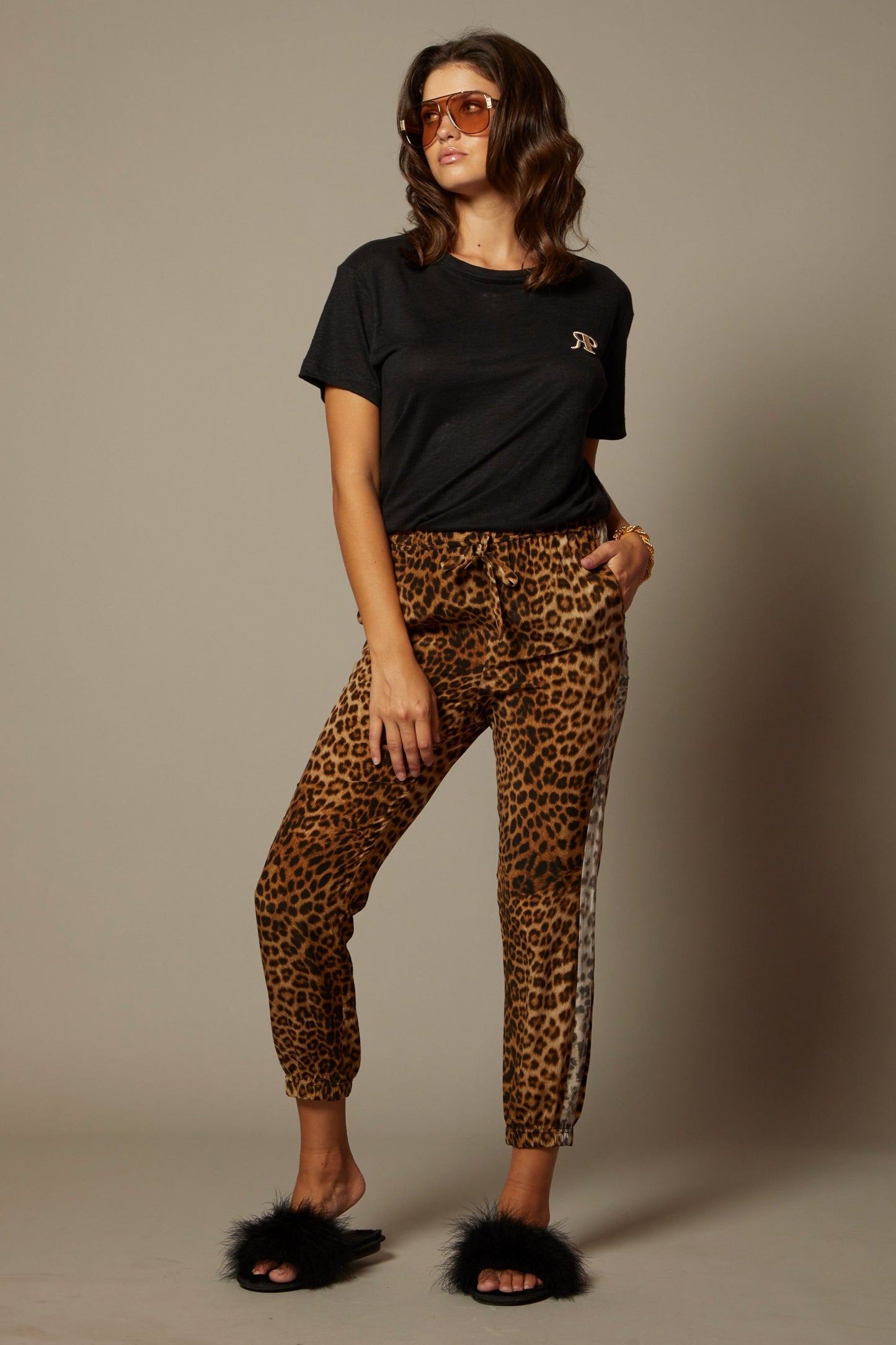 THE OLIVIA SILK JOGGER IN DOLCE VITA ANIMAL PRINT