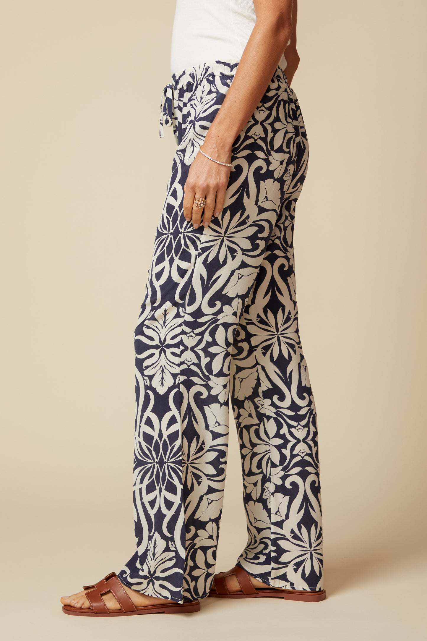 THE AIMEE SILK PANTS IN MONTE CARLO PRINT