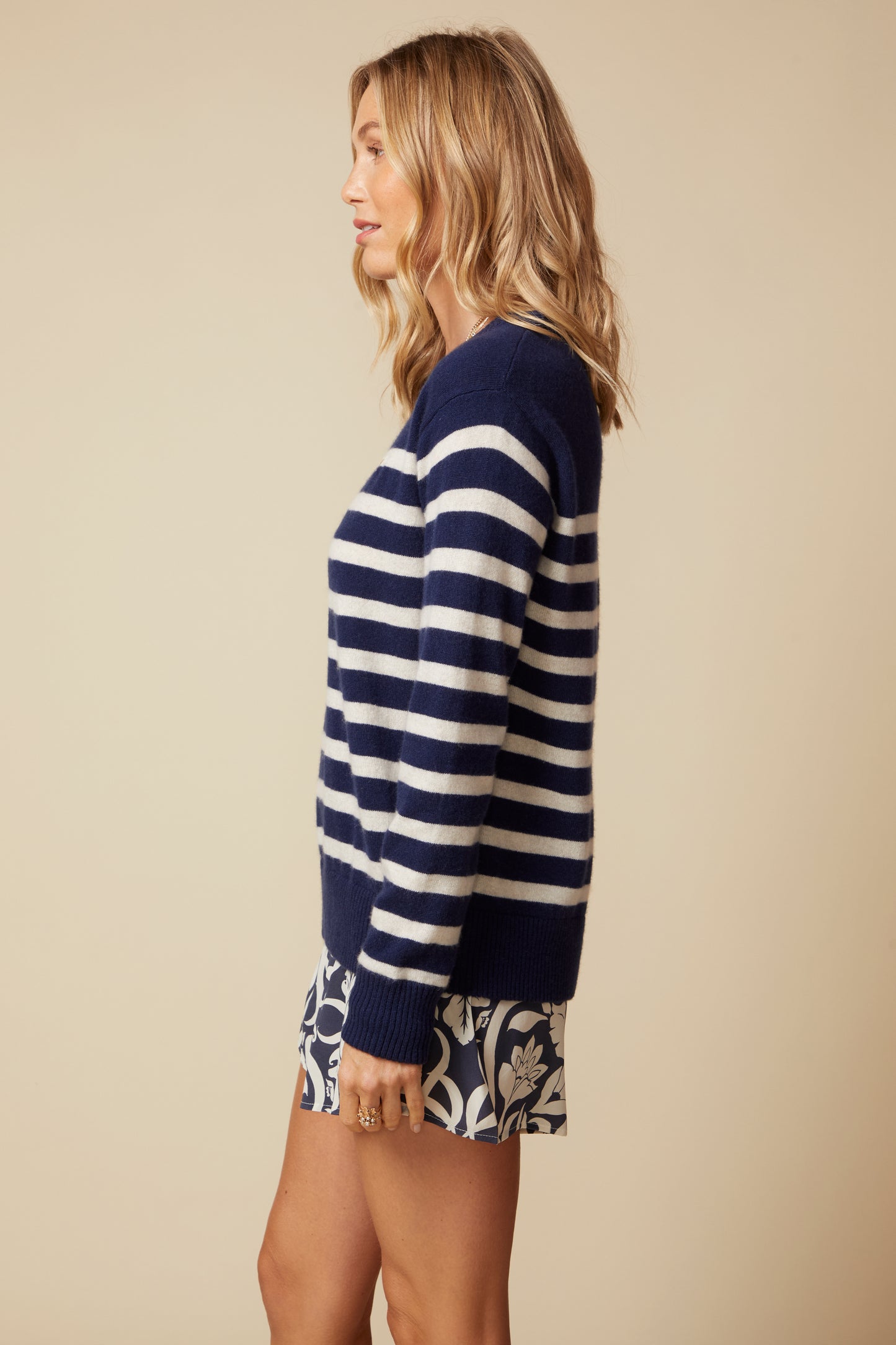 THE PIPER CASHMERE PULLOVER IN NAVY AND LIGHT OATMEAL BRETON STRIPES