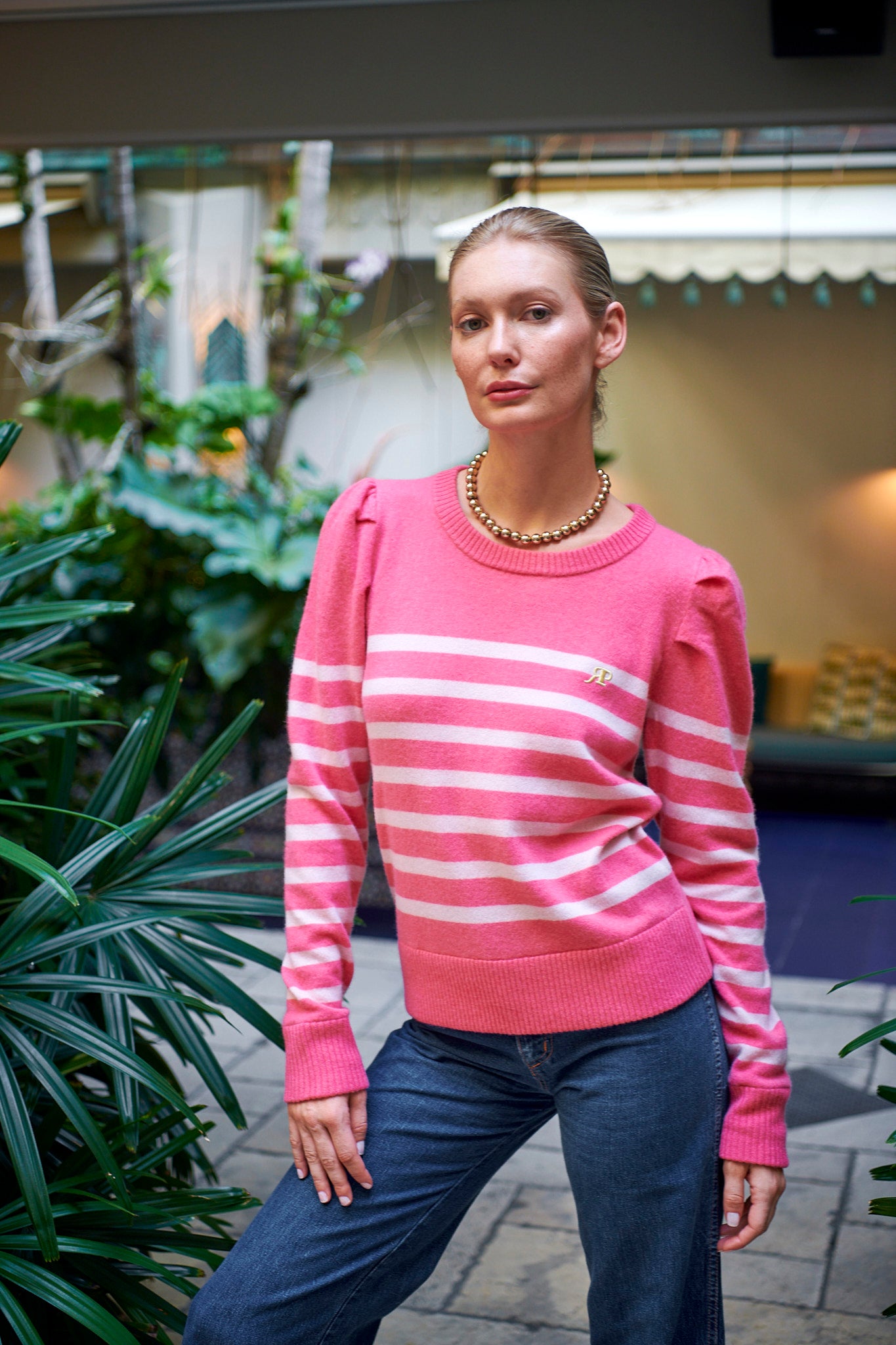 THE MILLY CASHMERE PUFF LONG SLEEVE PULLOVER IN BRIGHT CORAL & LIGHT PINK STRIPES