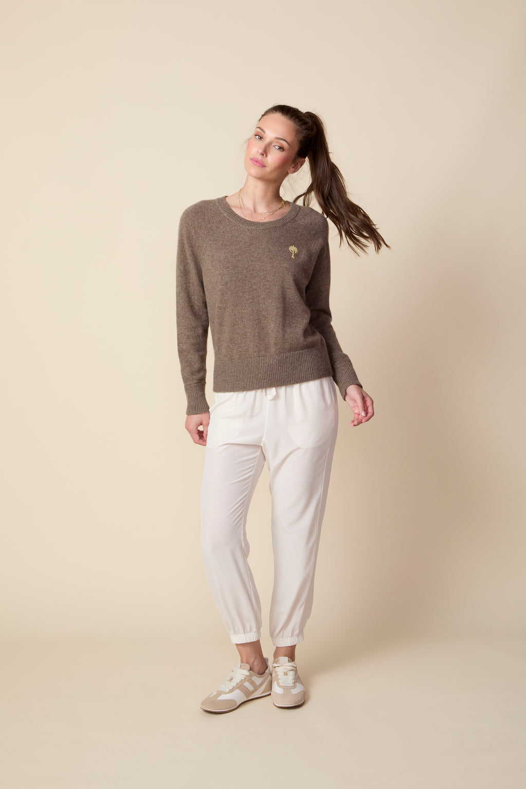 THE PARKER CASHMERE PULLOVER SWEATER IN DARK OATMEAL - ROYAL PALMS love & legacy