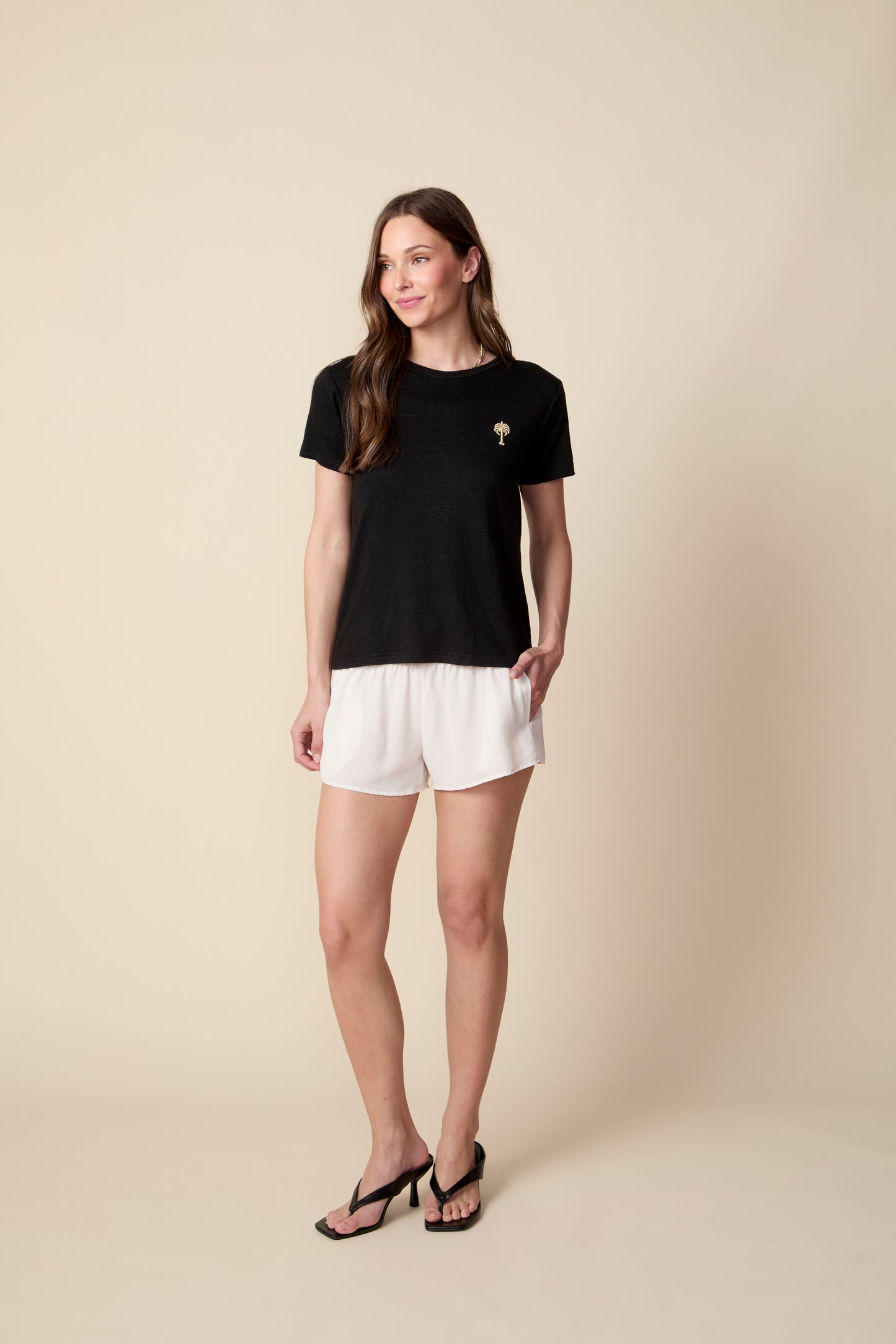 THE JAYNE SILK SHORTS IN GARDENIA