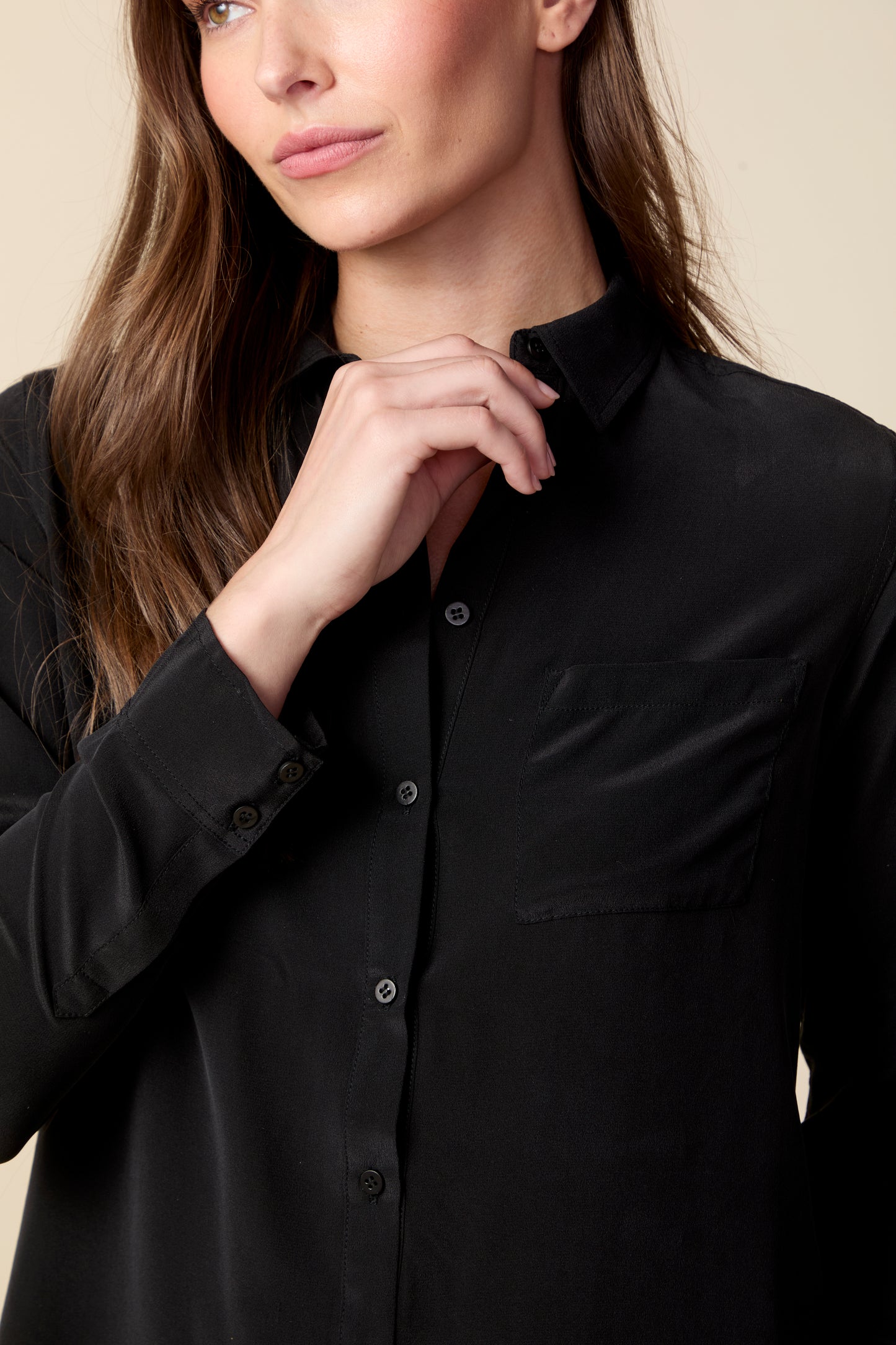 THE BARRETT SILK BUTTON DOWN SHIRT IN BLACK