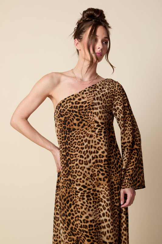 THE ODETTE MAXI DRESS IN ANIMAL PRINT