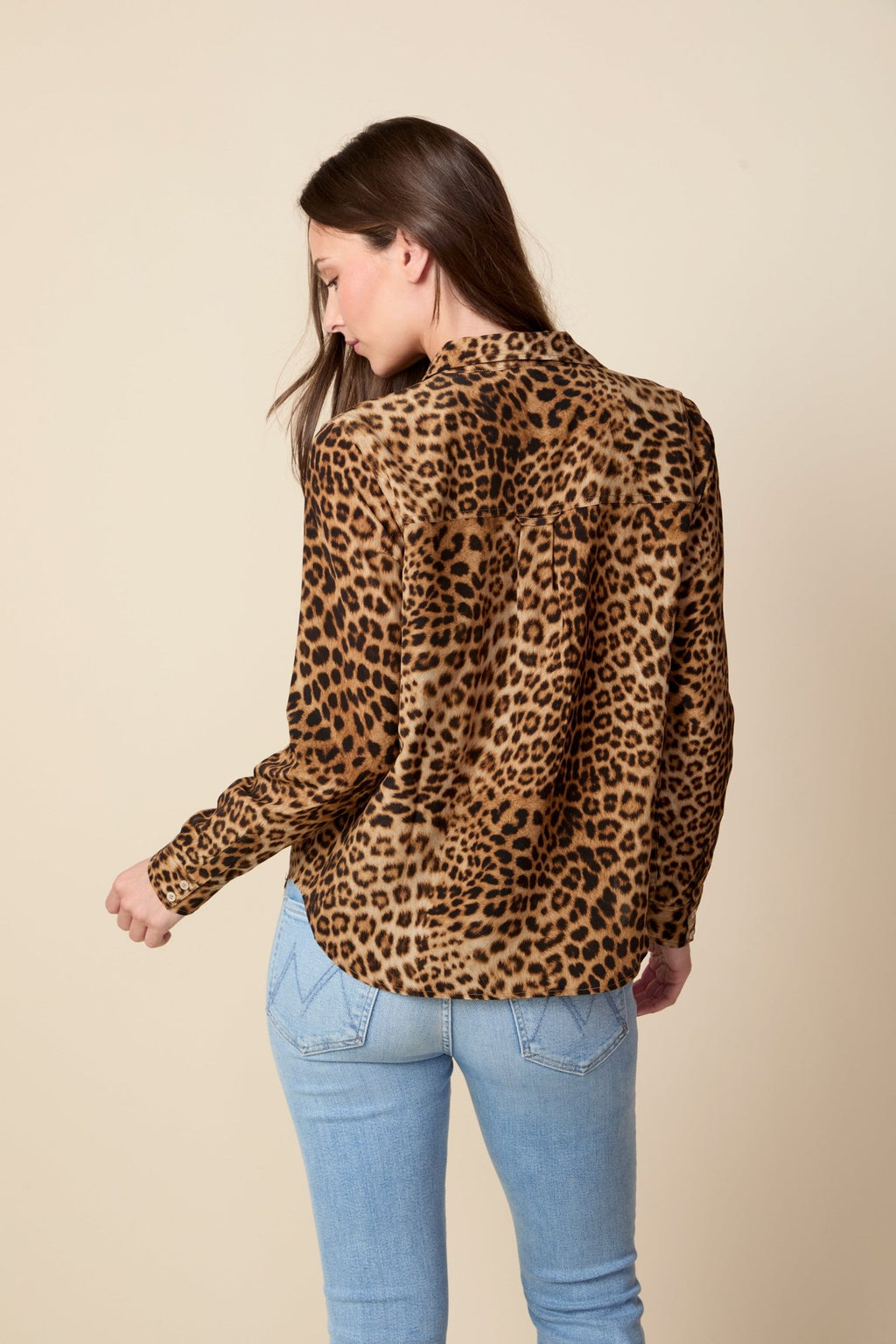 THE BARRETT BUTTON DOWN SHIRT IN ANIMAL PRINT - ROYAL PALMS love & legacy