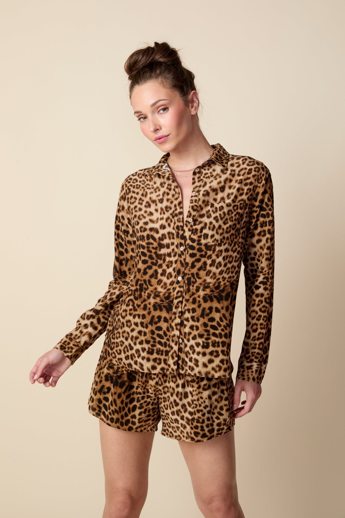 THE BARRETT BUTTON DOWN SHIRT IN ANIMAL PRINT - ROYAL PALMS love & legacy