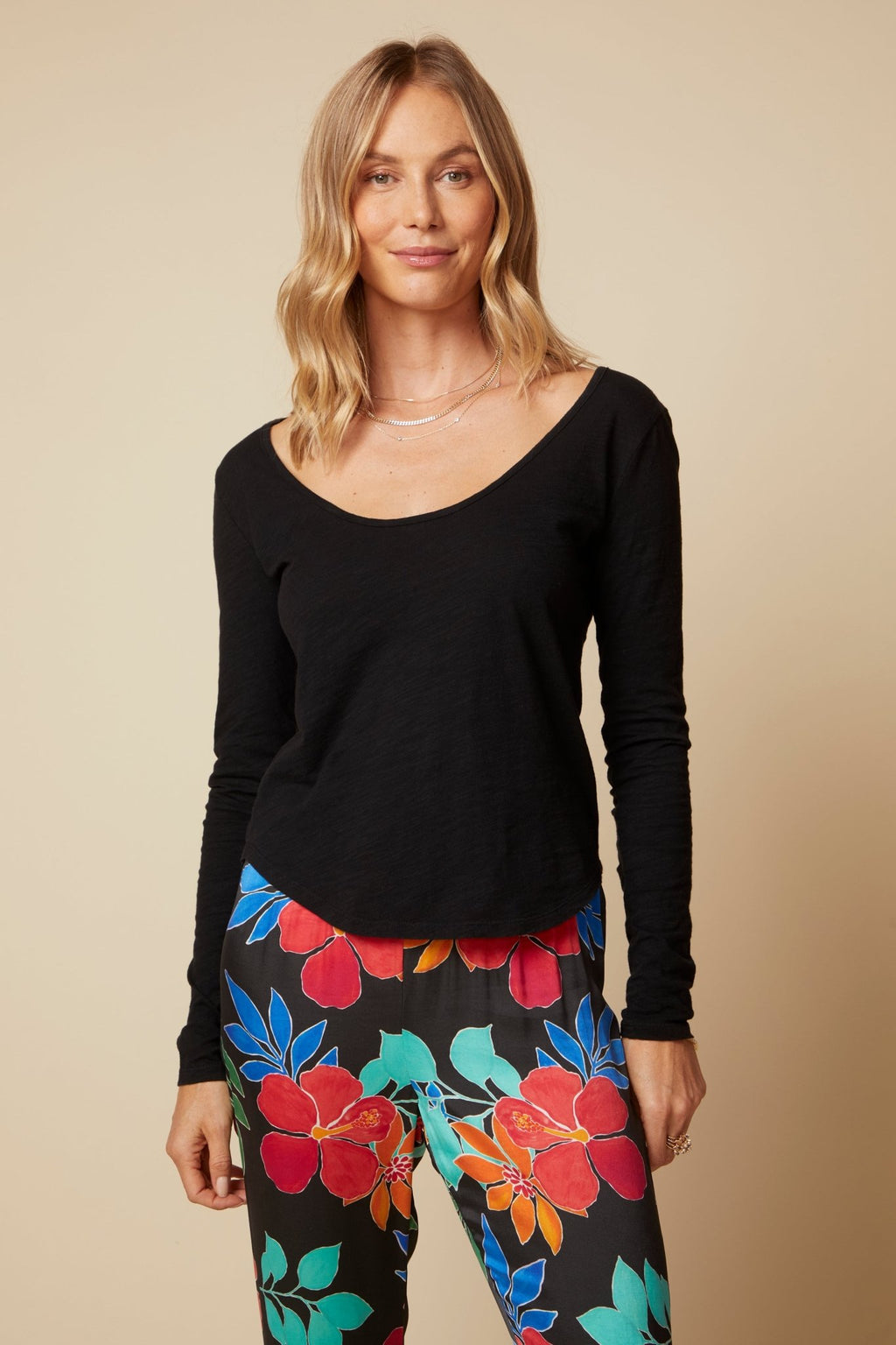 THE DAPHNE LONG SLEEVE TEE IN COTTON SLUB JERSEY IN WASHED BLACK - BACK TO FRONT - ROYAL PALMS love & legacy