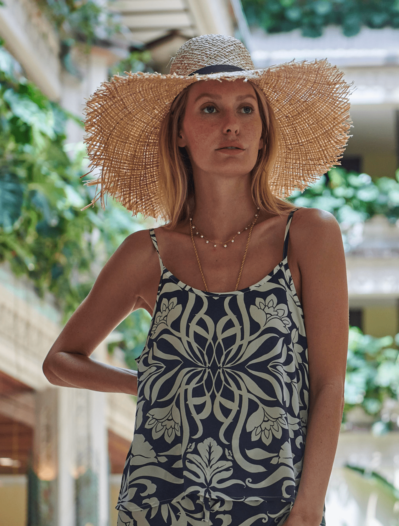 THE DAYNA SILK CAMI IN MONTE CARLO PRINT - ROYAL PALMS love & legacy