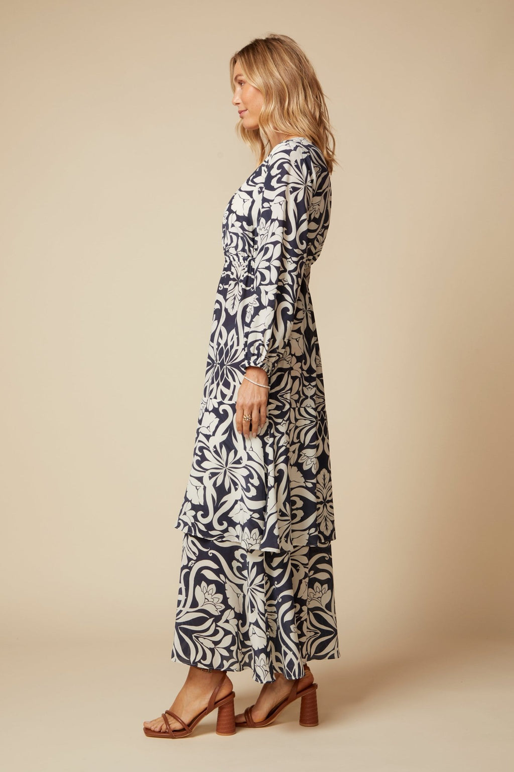 THE HARLOW SILK TIERED MAXI DRESS IN MONTE CARLO PRINT - ROYAL PALMS love & legacy