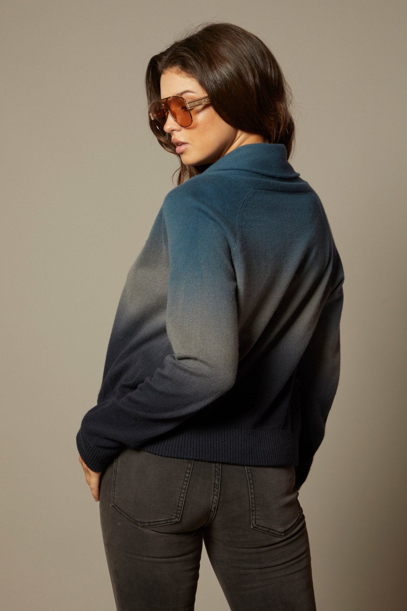 THE HEIDI CASHMERE OPEN CARDIGAN IN MIDNIGHT FADE OMBRE DYE - ROYAL PALMS love & legacy