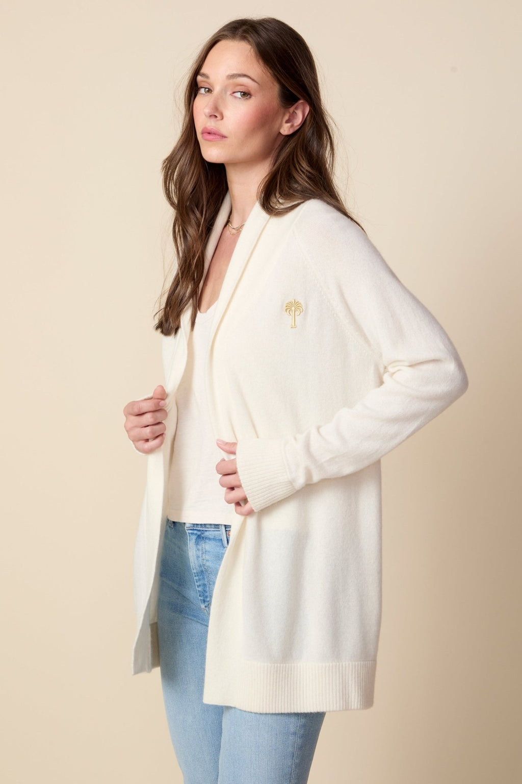 THE JOCELYN CASHMERE SHAWL COLLAR OPEN CARDIGAN IN CREAM - ROYAL PALMS love & legacy