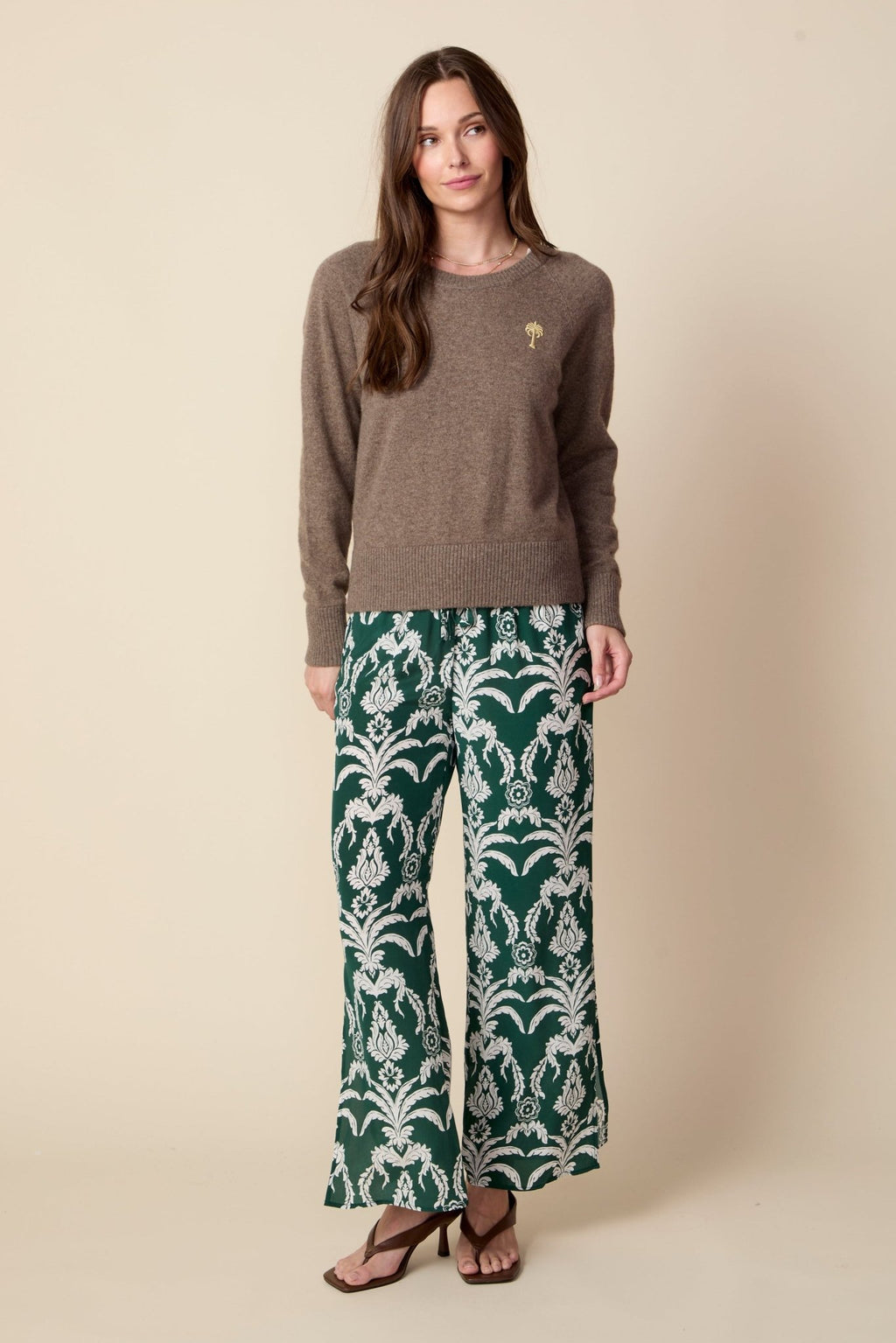 THE KATRINA SILK PANTS IN POLO LOUNGE PALM PRINT - ROYAL PALMS love & legacy