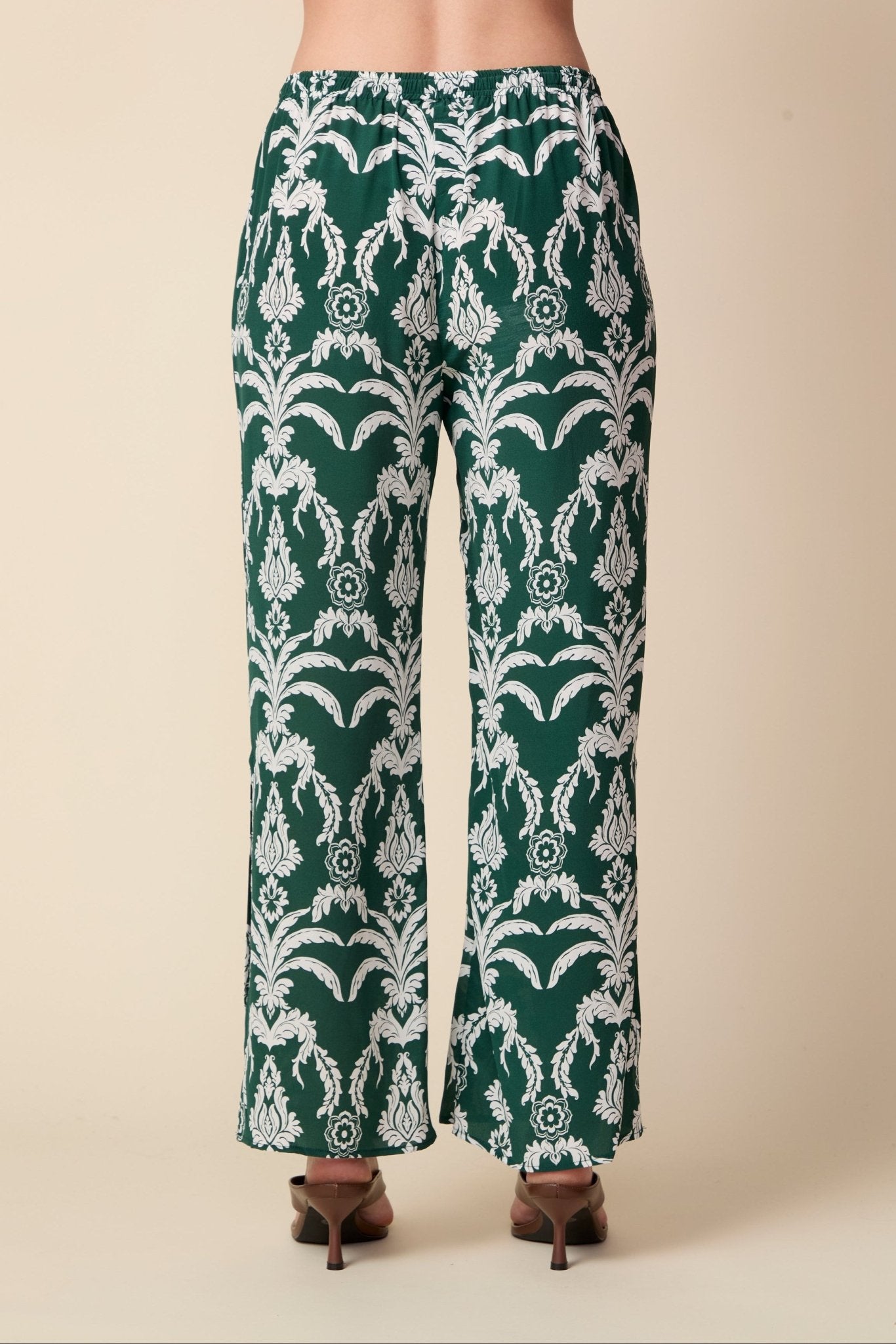 THE KATRINA SILK PANTS IN POLO LOUNGE PALM PRINT - ROYAL PALMS love & legacy