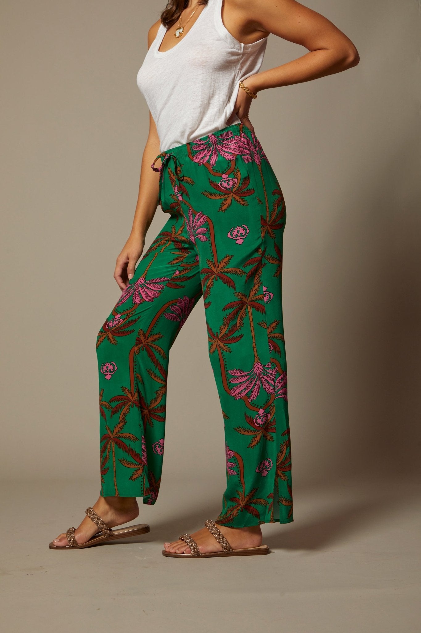 THE KATRINA SILK PANTS IN THE PALM BEACH CABANA PRINT - ROYAL PALMS love & legacy