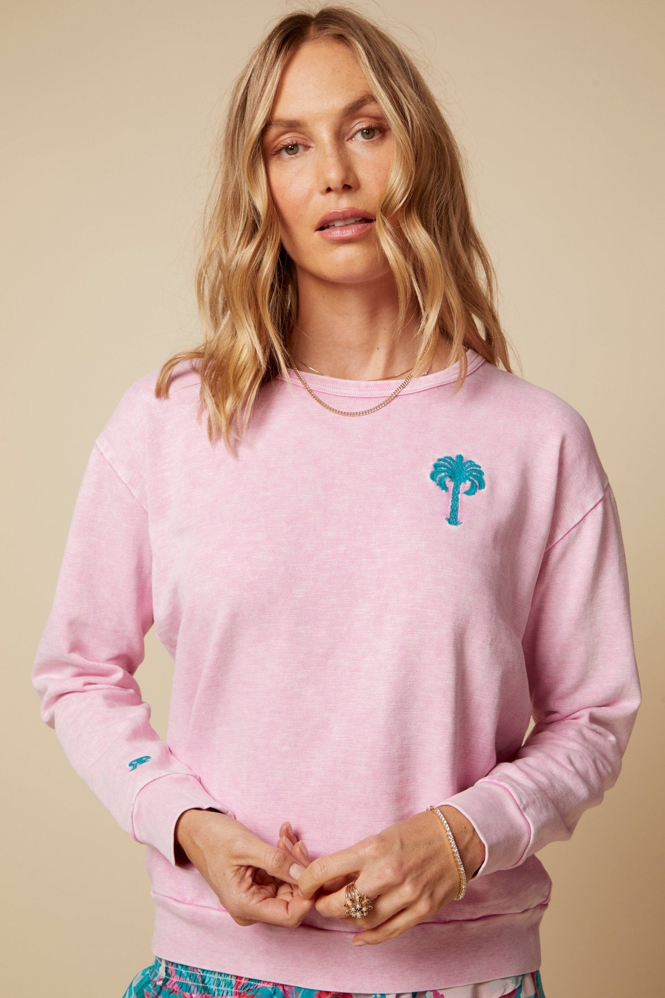 THE MADISON PULLOVER SWEATSHIRT IN COTTON SLUB FRENCH TERRY IN WASHED PINK - ROYAL PALMS love & legacy