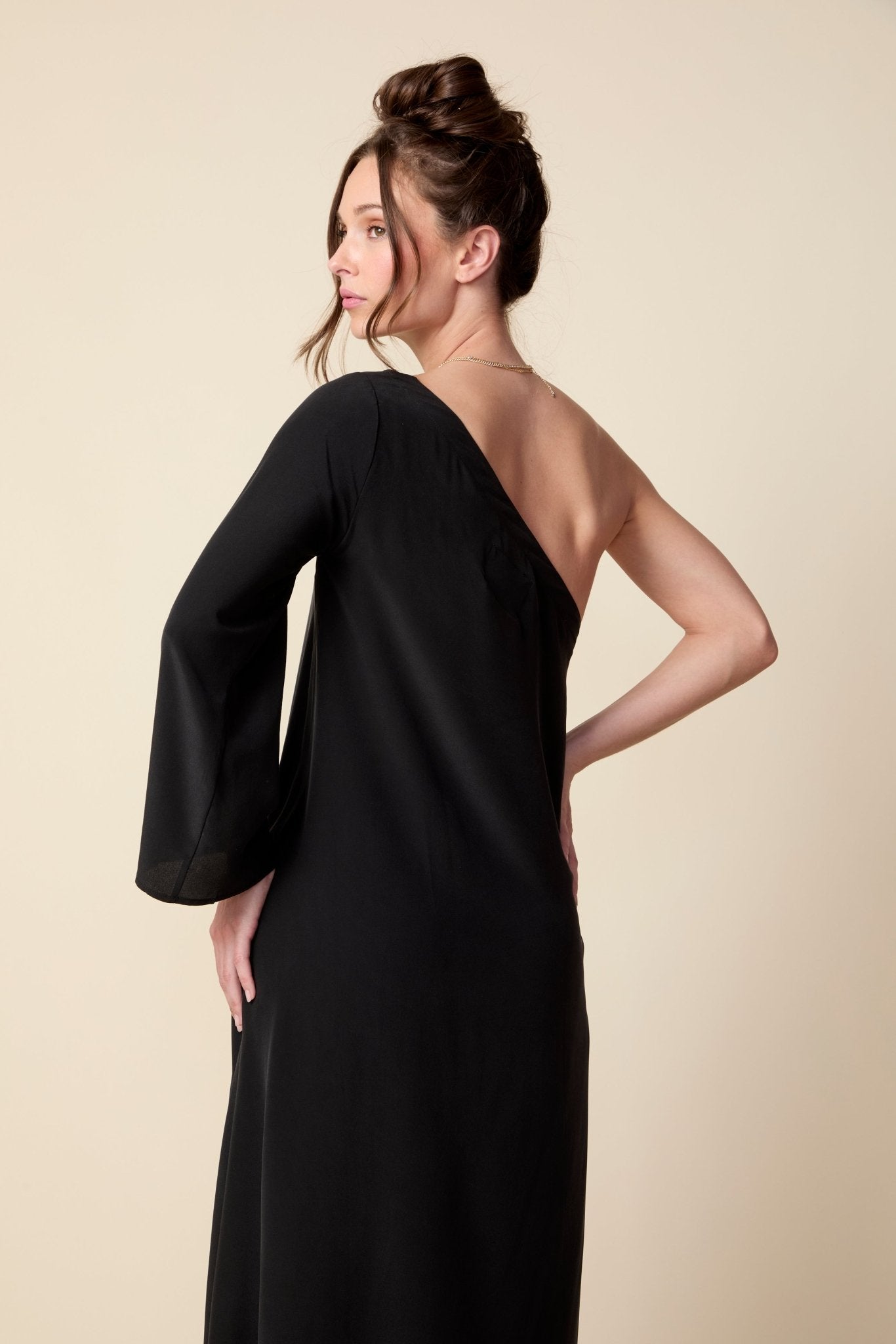 THE ODETTE MAXI DRESS IN BLACK - ROYAL PALMS love & legacy