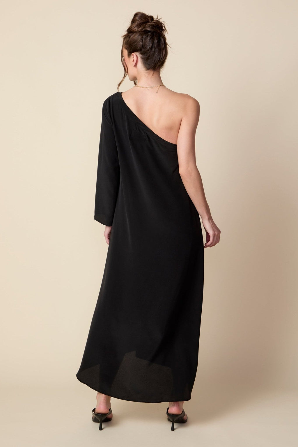 THE ODETTE MAXI DRESS IN BLACK - ROYAL PALMS love & legacy