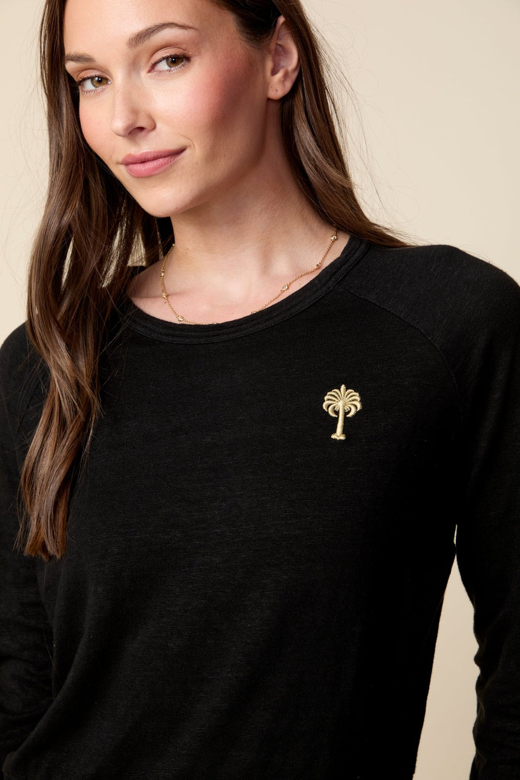 THE ROBBIE LONG SLEEVE RAGLAN TEE IN BLACK - ROYAL PALMS love & legacy