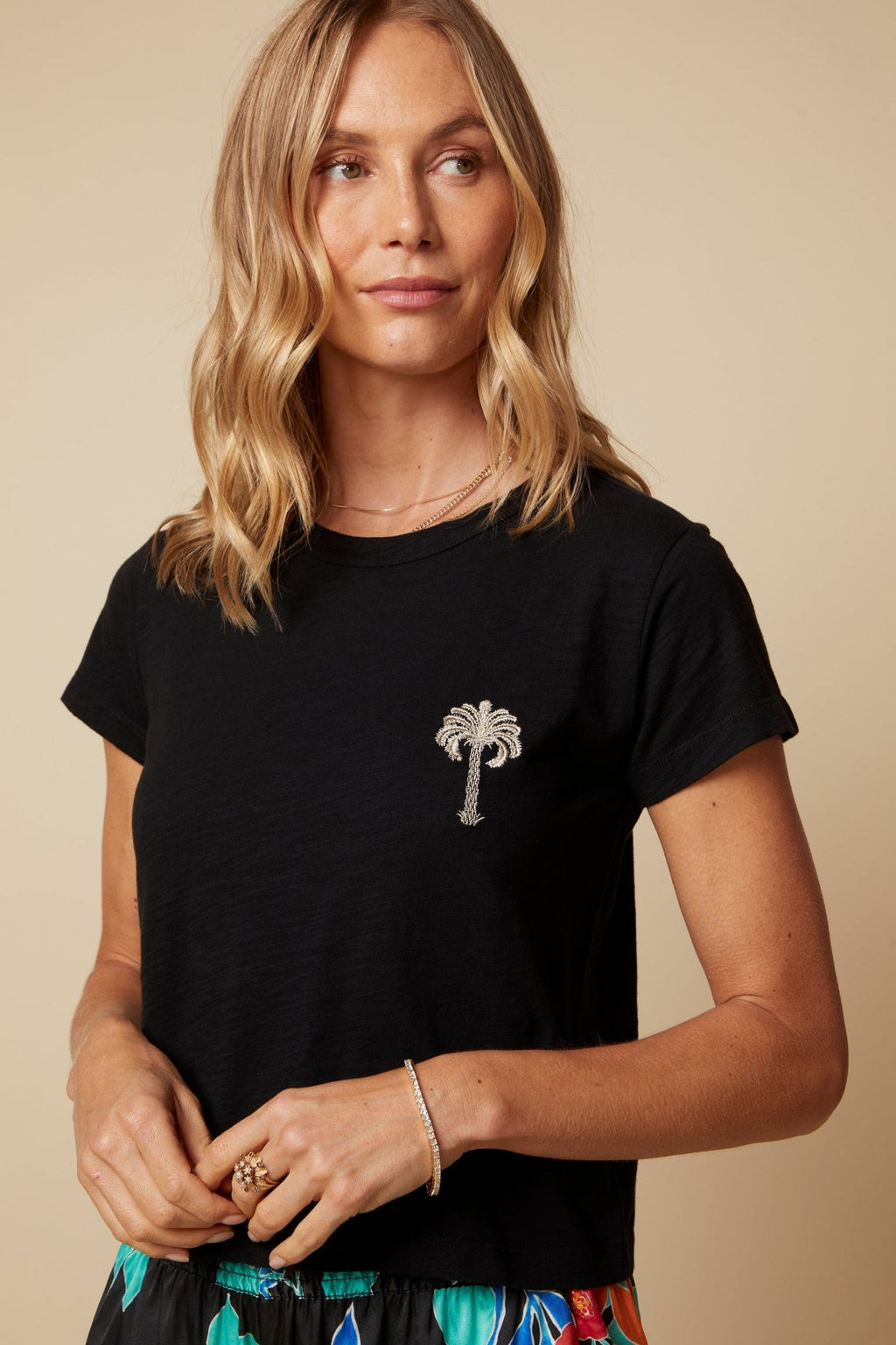 THE SIDNEY TEE IN COTTON SLUB JERSEY IN WASHED BLACK - ROYAL PALMS love & legacy